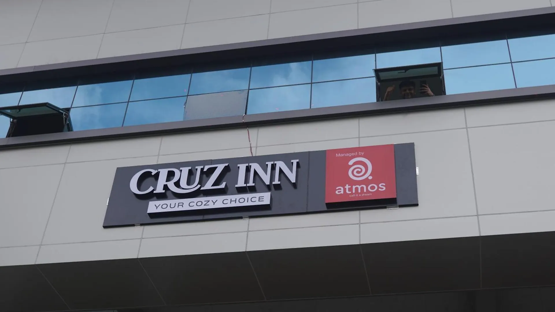 ホテル Cruz Inn Calicut